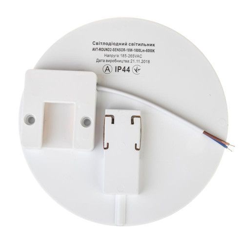 Фото Светодиодный светильник с датчиком 18 Вт круглый 5000К IP40 Sensor 1018706,
