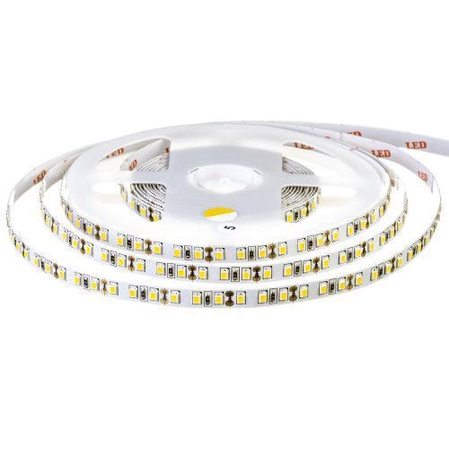 Фото Светодиодная лента белая теплая 12V Motoko smd3528 120LED/м IP65 1012108,