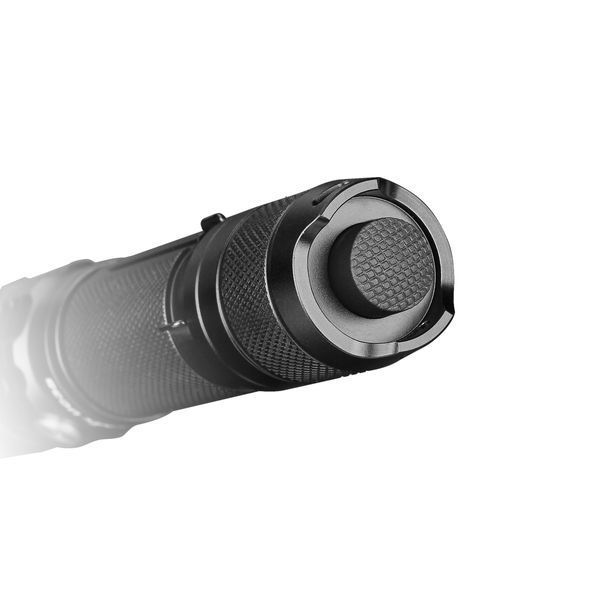 Фото Фонарь ручной Fenix UC35 V20 CREE XP-L HI V3 UC35V20,