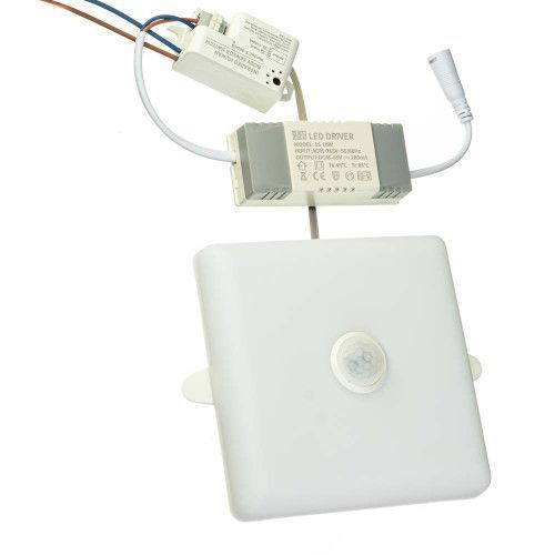 Фото Світлодіодний світильник з датчиком руху Sensor Ester квадратний 9 Вт 5000К IP40 1022817,