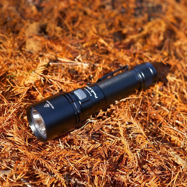 Фото Ліхтар ручний Fenix C7 V.2.0 C7V20,