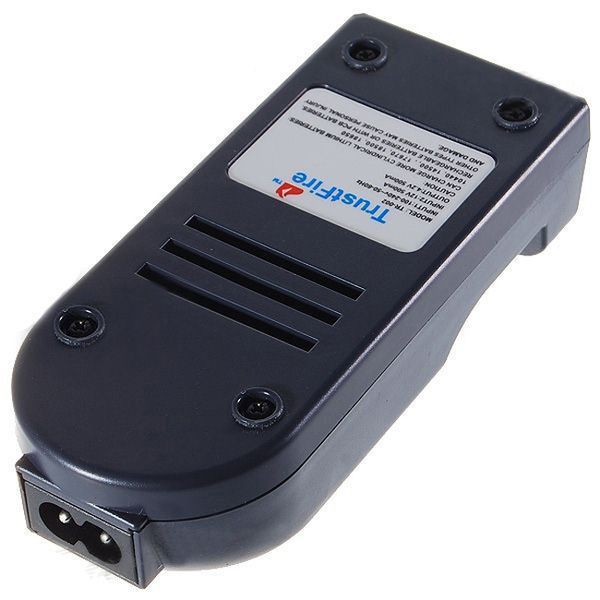 Фото Зарядное устройство маленькое 1*18650 16340 Trustfire TR002,