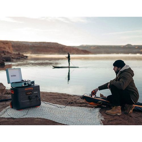 Фото Портативна електростанція Jackery Explorer 3000 Pro Explorer-3000-Pro,