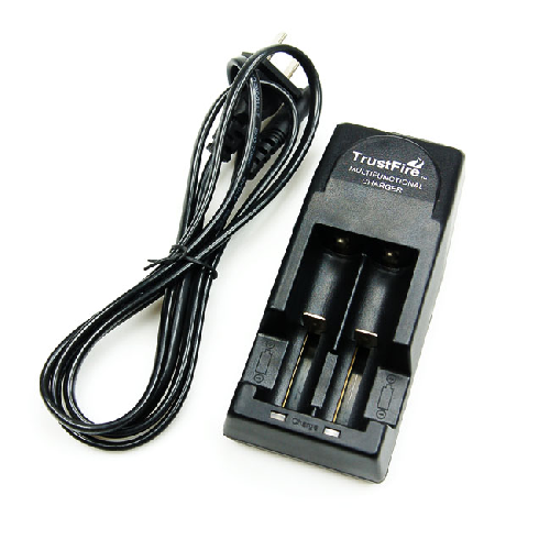 Фото Зарядное устройство 2*18650 16340 Trustfire TR001,