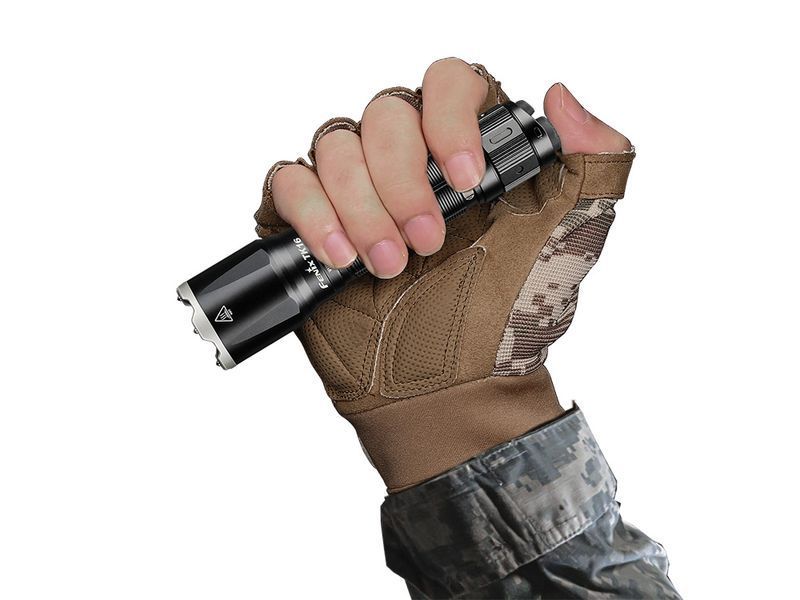 Фото Фонарь ручной Fenix TK16 V2.0 TK16V20,