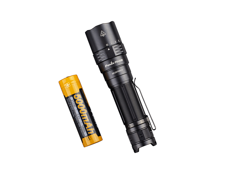 Фото Ліхтар ручний Fenix PD40R V2.0 + подарунок Ліхтар ручний Fenix E01 V2.0 PD40RV20E01V20,